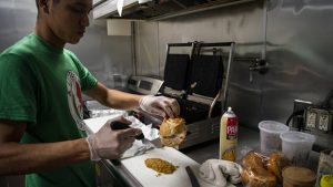 107118770-1663185732233-gettyimages-1242820782-US_FOOD_PRICES.jpeg