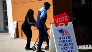 108056510-17304921912024-11-01t201407z_1611035558_rc2jwaawlsic_rtrmadp_0_usa-election.jpeg