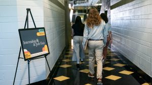108206736-1759352725609-gettyimages-2238210966-US_JOBS.jpeg